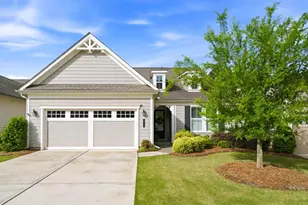 400 Chatuge Dr, Hoschton, GA 30548 - Photo 2