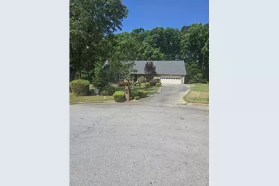 1389 Caritas Court SE, Conyers, GA 30013 - Photo 4