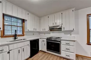214 Valley Brook Dr, Woodstock, GA 30188 - Photo 10