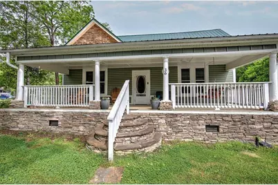 36 Shaw Street, Kingston, GA 30145 - Photo 2