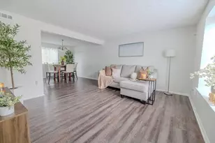 2073 Raintree Pl, Lithonia, GA 30058 - Photo 4