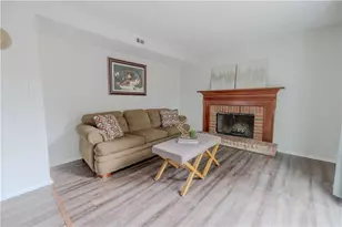 2073 Raintree Pl, Lithonia, GA 30058 - Photo 12