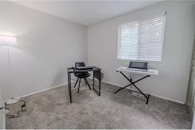 2073 Raintree Place, Lithonia, GA 30058 - Photo 18