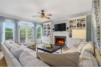 2170 Whittier Place NW, Atlanta, GA 30318 - Photo 18