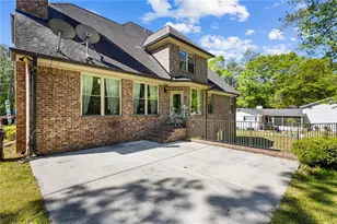 1614 Rucker Rd, Alpharetta, GA 30009 - Photo 4