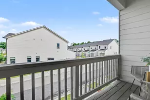 1569 Layton Ln NW, Atlanta, GA 30318 - Photo 10