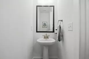 1569 Layton Ln NW, Atlanta, GA 30318 - Photo 16