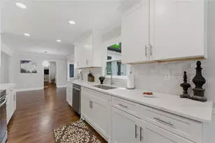 1731 E Bank Dr, Marietta, GA 30068 - Photo 18