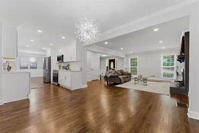 1731 E Bank Drive, Marietta, GA 30068 - Photo 14