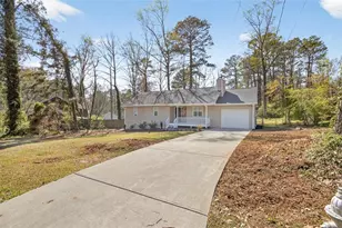 1436 Sage Brook Ct, Lawrenceville, GA 30043 - Photo 2