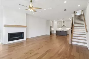 1000 Crown Oak St, Johns Creek, GA 30022 - Photo 38