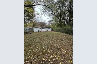 556 Holly St NW, Atlanta, GA 30318 - Photo 14