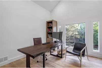 10785 Shallowford Road, Roswell, GA 30075 - Photo 18