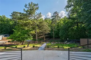 10785 Shallowford Rd, Roswell, GA 30075 - Photo 102
