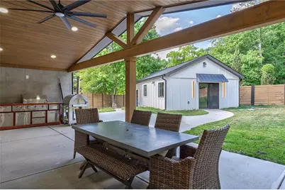 10785 Shallowford Road, Roswell, GA 30075 - Photo 82