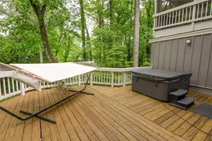 6090 Weatherly Dr NW, Sandy Springs, GA 30328 - Photo 54