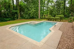 6090 Weatherly Dr NW, Sandy Springs, GA 30328 - Photo 48