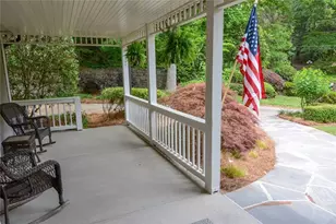 6090 Weatherly Dr NW, Sandy Springs, GA 30328 - Photo 6