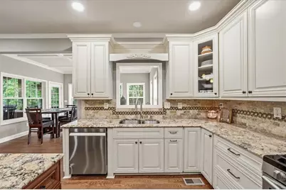 4030 Suwanee Bend Drive, Suwanee, GA 30024 - Photo 16
