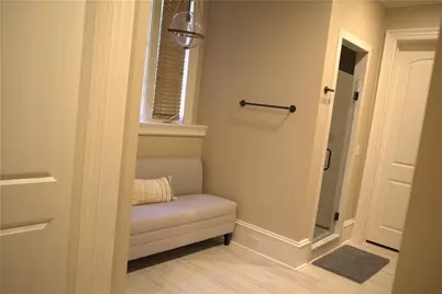 841 Camden Park Court NE, Atlanta, GA 30342 - Photo 32