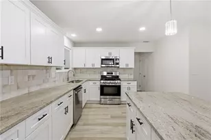5006 Galbraith Cir, Stone Mountain, GA 30088 - Photo 10