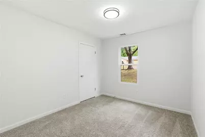 5006 Galbraith Circle, Stone Mountain, GA 30088 - Photo 18