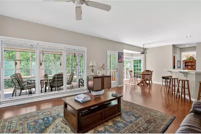 11145 Sea Lilly Drive, Alpharetta, GA 30022 - Photo 10