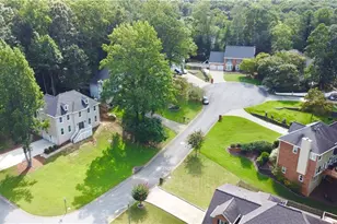 741 Maggie Ct, Kennesaw, GA 30144 - Photo 2