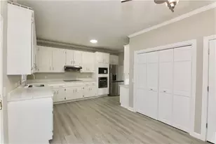 741 Maggie Ct, Kennesaw, GA 30144 - Photo 14