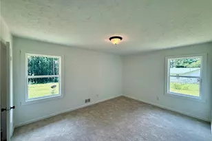 407 Church St, Pendergrass, GA 30567 - Photo 8