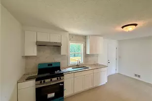 407 Church St, Pendergrass, GA 30567 - Photo 4