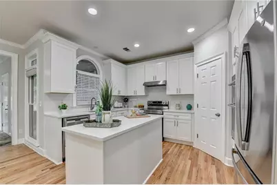 1118 Midsummer Court NE, Marietta, GA 30068 - Photo 34