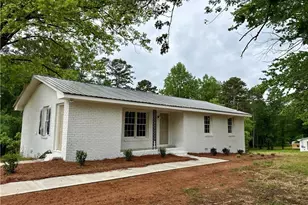 329 Church St, Pendergrass, GA 30567 - Photo 4