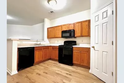 895 Redwood Drive, Norcross, GA 30093 - Photo 4
