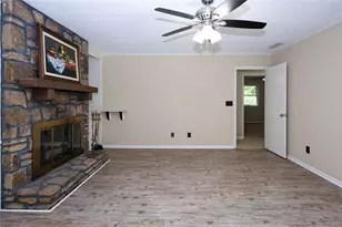 676 Elam Forest Ct, Stone Mountain, GA 30083 - Photo 18