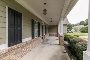 1134 Nathan Mauldin Dr, Lawrenceville, GA 30043 - Photo 2