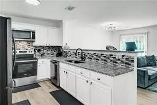 5356 Creekview Way, Ellenwood, GA 30294 - Photo 10