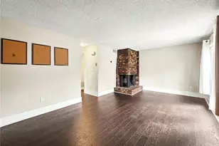 1831 Ashborough Ct SE, Marietta, GA 30067 - Photo 4