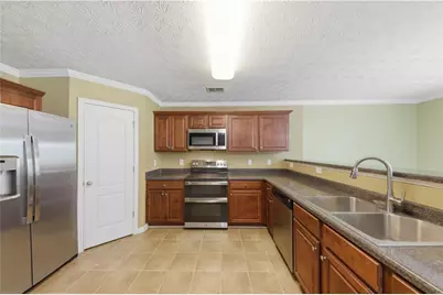4693 Shaded Oak Lane, Forest Park, GA 30297 - Photo 14