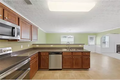 4693 Shaded Oak Lane, Forest Park, GA 30297 - Photo 16