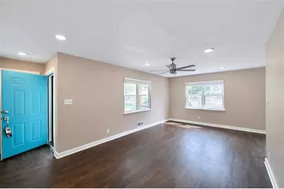 1291 Lorenzo Drive SW, Atlanta, GA 30310 - Photo 4