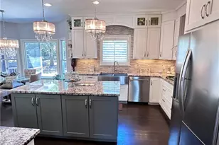 370 Oxford Meadow Run, Alpharetta, GA 30004 - Photo 6