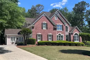 370 Oxford Meadow Run, Alpharetta, GA 30004 - Photo 2