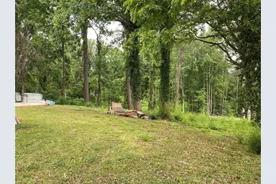 4682 Stonewall Tell Road, Atlanta, GA 30349 - Photo 16