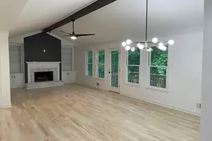 160 Boxelder Ln, Roswell, GA 30076 - Photo 6