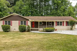 472 Edwards Ct NW, Lawrenceville, GA 30044 - Photo 2