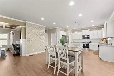 3929 Camden Court, Gainesville, GA 30506 - Photo 8