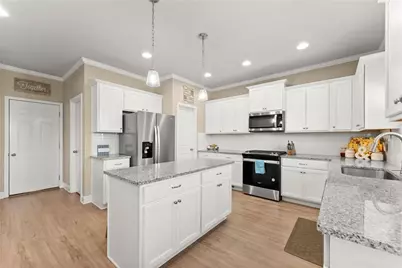 3929 Camden Court, Gainesville, GA 30506 - Photo 12