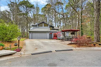 596 Willowgreen Court, Conyers, GA 30094 - Photo 4