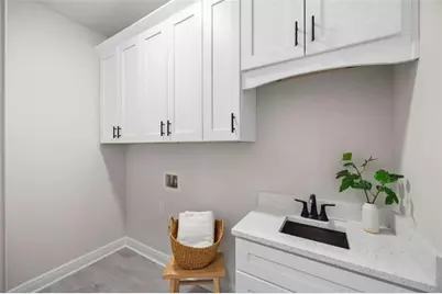 118 Via Roma, Woodstock, GA 30188 - Photo 24